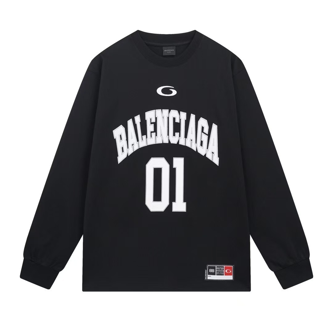 【BALENCIAGA】バレンシアガ 長袖 男女兼用 ご好評に付き再入荷！