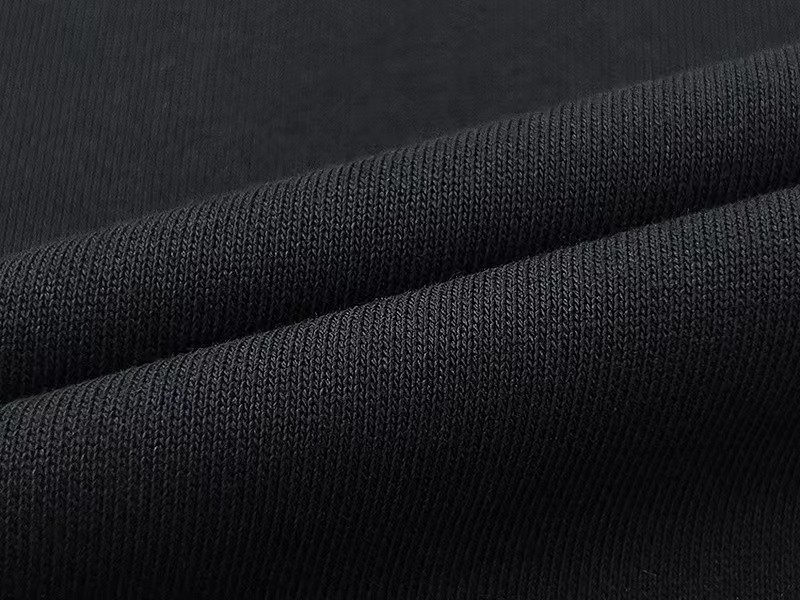 【MONCLER旗艦店】（モンクレール）長袖 ご好評に付き再入荷！