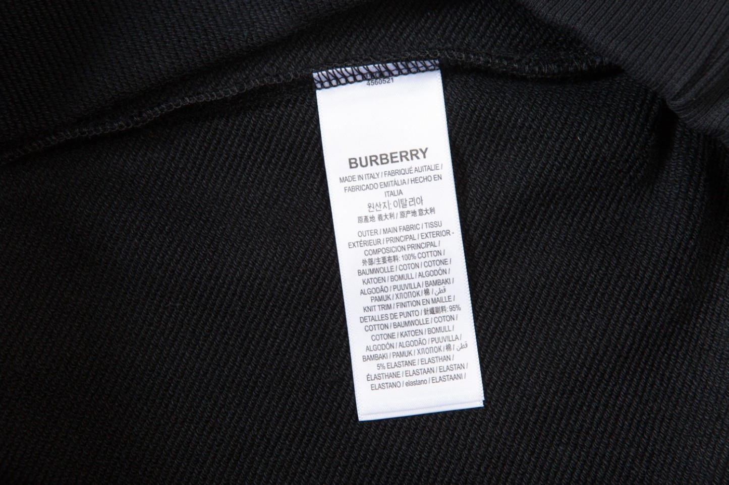 【BURBERRY】（バーバリー）パーカー 男女兼用 ご好評に付き再入荷！