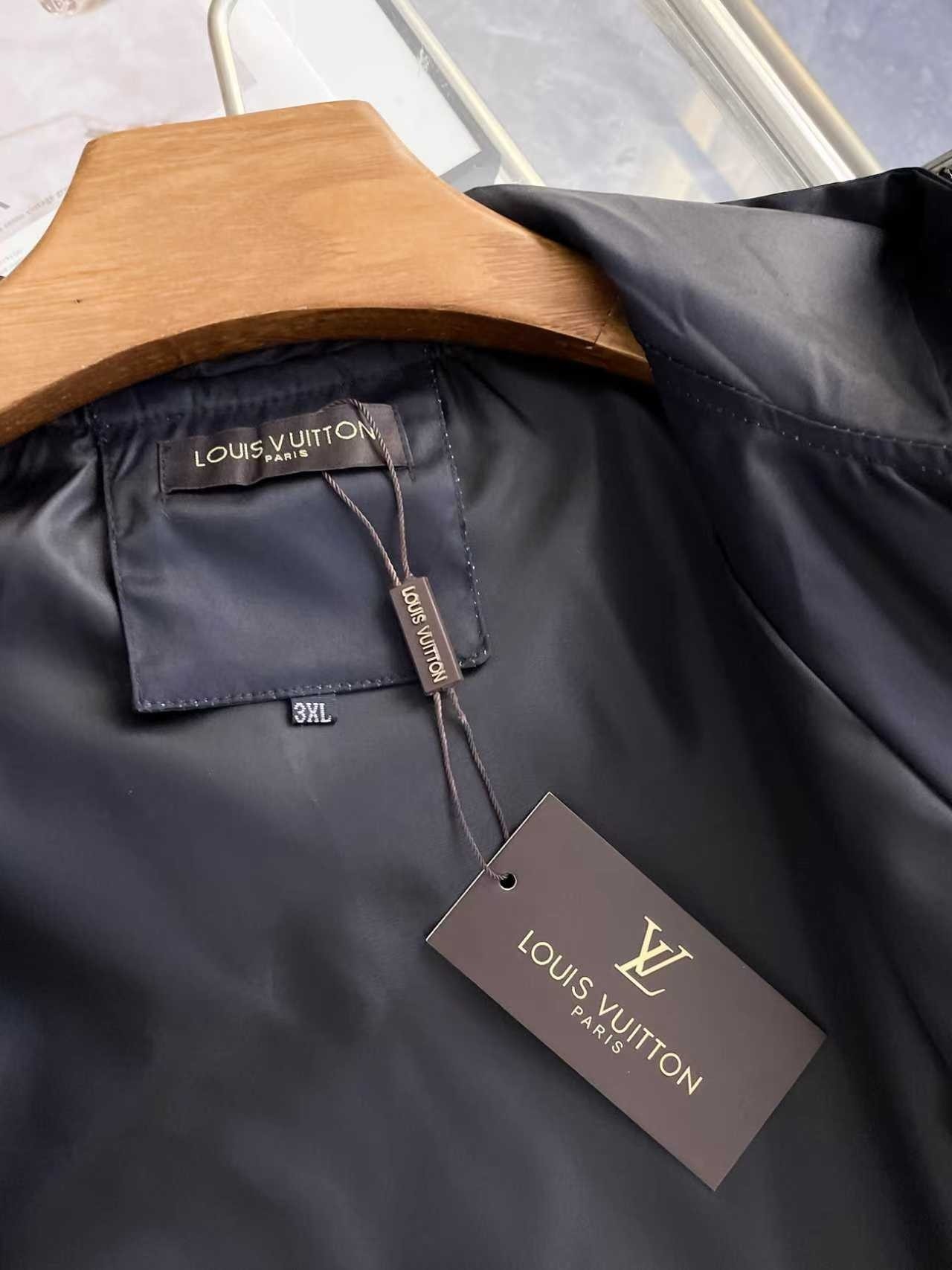 【LOUIS VUITTON旗艦店】ルイヴィトン ジャケット ご好評に付き再入荷！