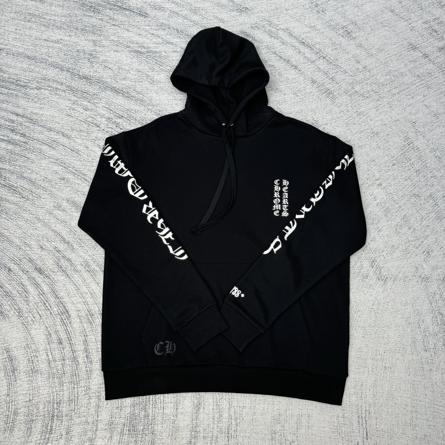 【CHROME HEARTS】クロムハーツ パーカー 男女兼用、ご好評に付き再入荷！