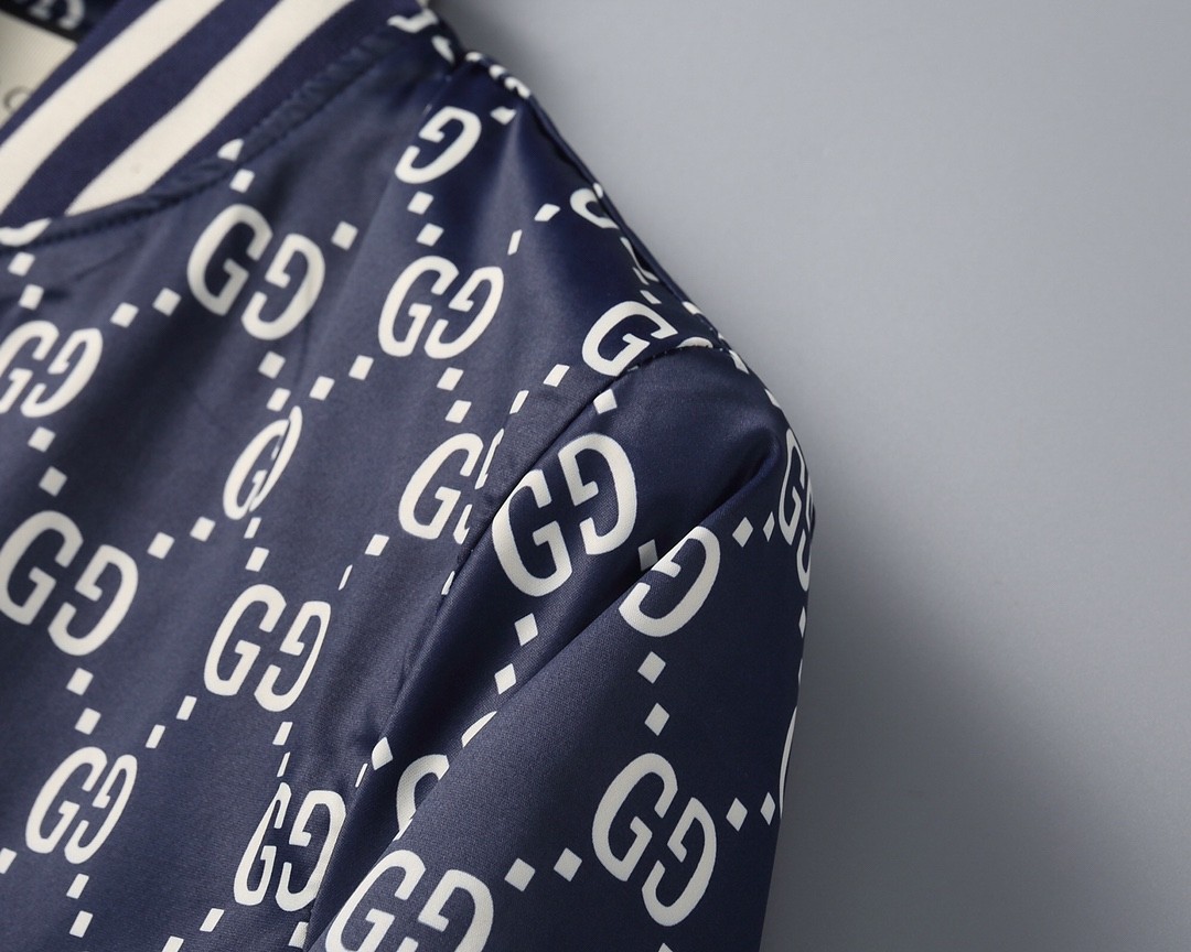 【GUCCI旗艦店】グッチ ジャケット 、ご好評に付き再入荷！