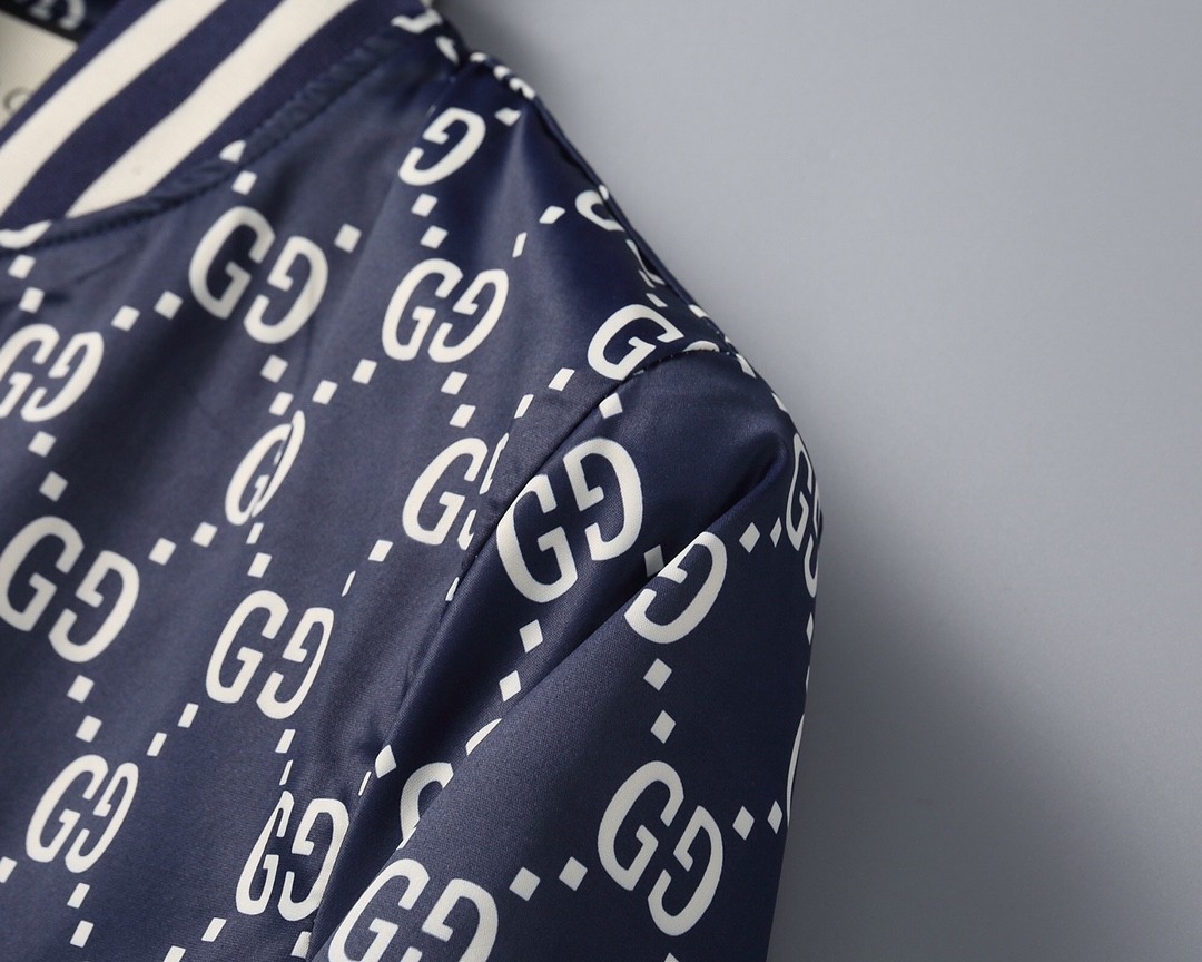 【GUCCI旗艦店】グッチ ジャケット 、ご好評に付き再入荷！