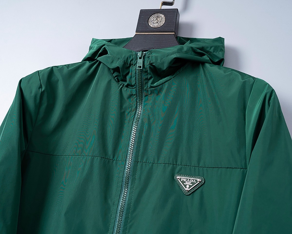 【PRADA旗艦店】プラダ ジャケット ご好評に付き再入荷！