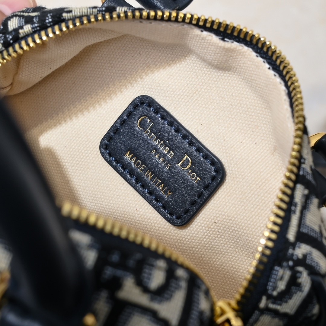 【DIOR旗艦店】ディオール Grooveショルダーバッグ M928