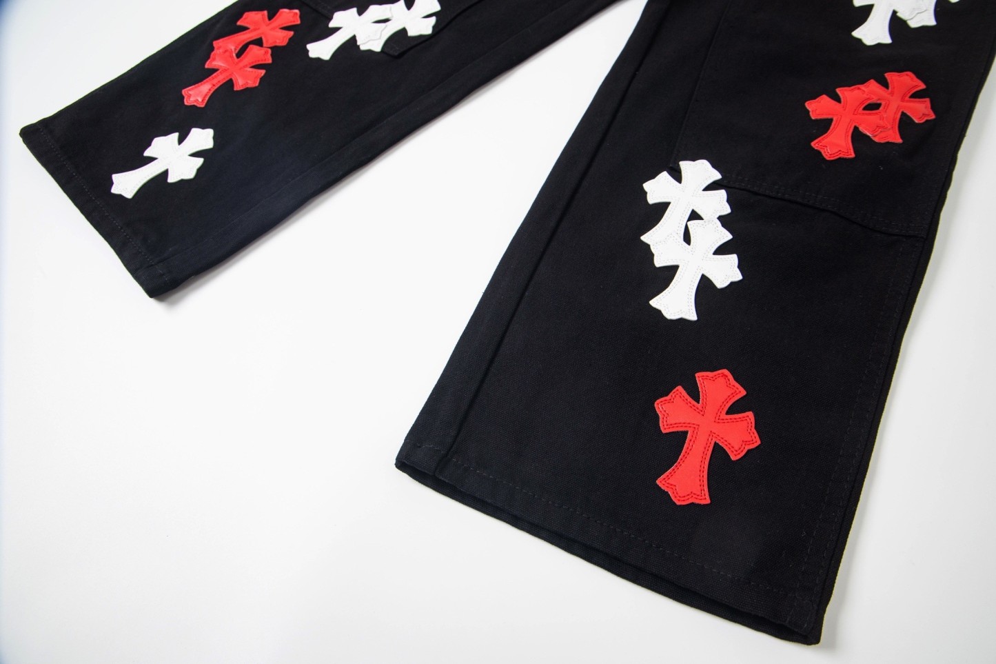 【Chrome Hearts】クロムハーツ ジーパン 男女兼用、ご好評に付き再入荷！