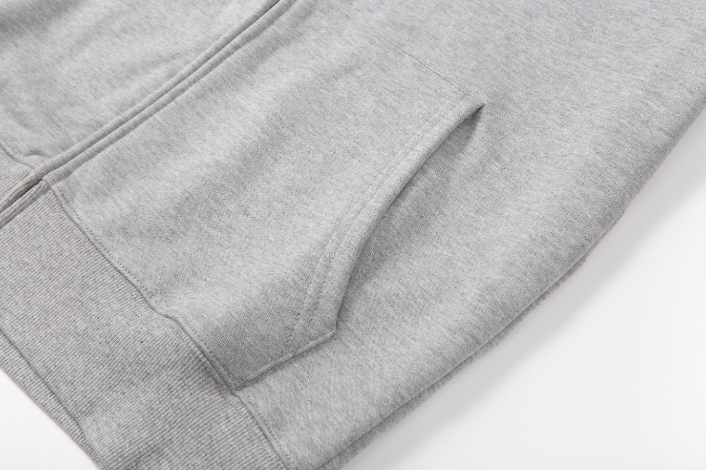 【BURBERRY旗艦店】バーバリー パーカー ご好評に付き再入荷！