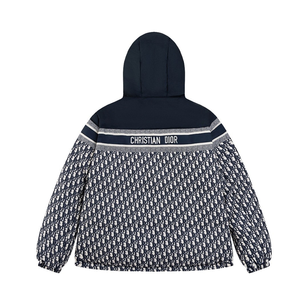 【DIOR公式 旗艦店】（ディオール ） ダウンジャケット、ご好評に付き再入荷！