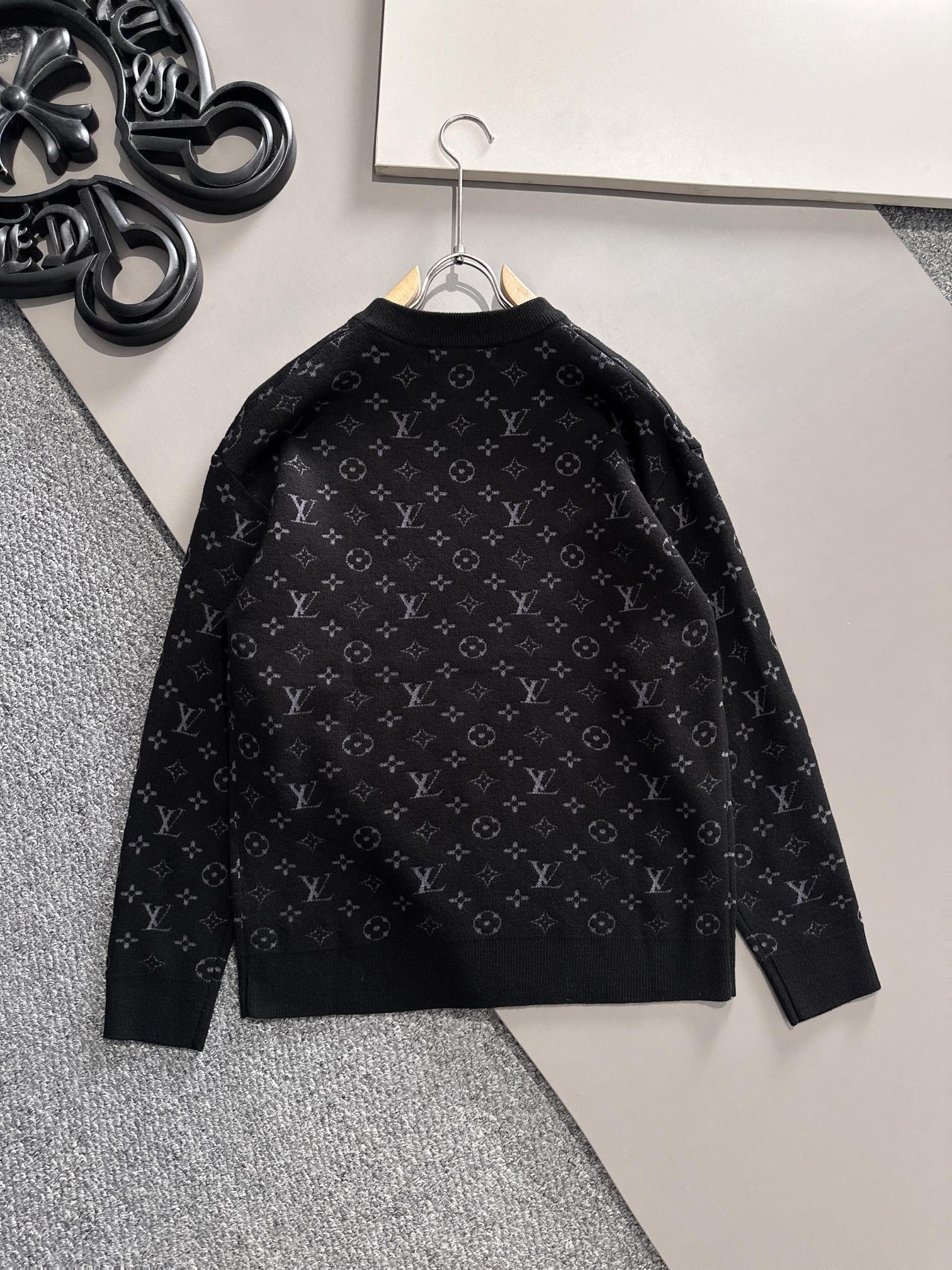 【LOUIS VUITTON旗艦店】ルイヴィトン セーター 男女兼用 ご好評に付き再入荷！