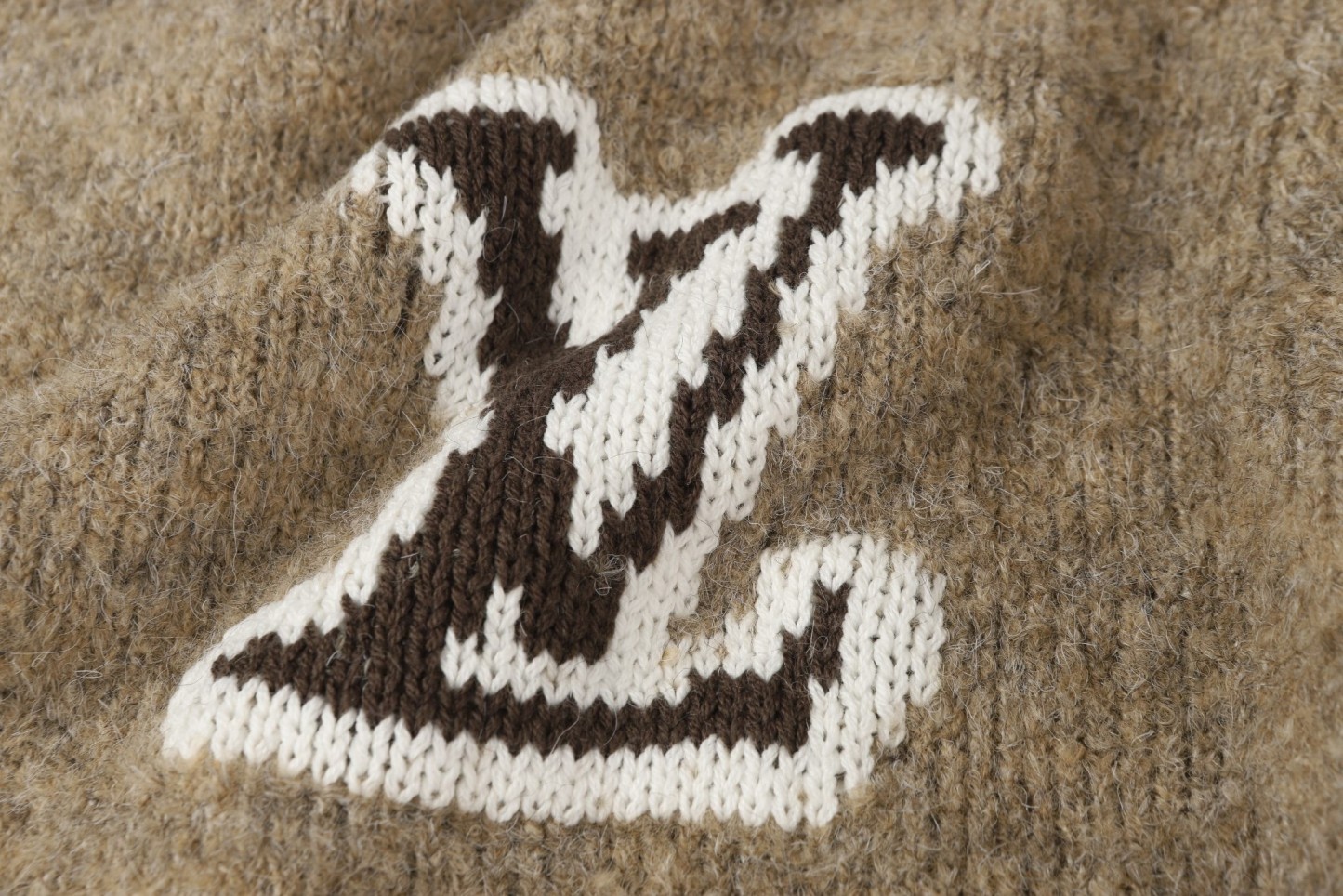 【LOUIS VUITTON旗艦店】ルイヴィトン セーター 男女兼用 ご好評に付き再入荷！