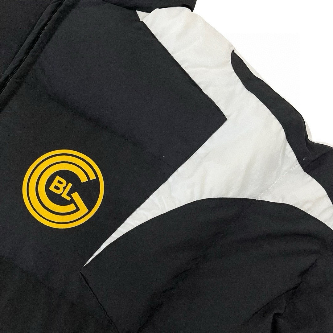 【BALENCIAGA旗艦店】バレンシアガ ダウンジャケット ご好評に付き再入荷！