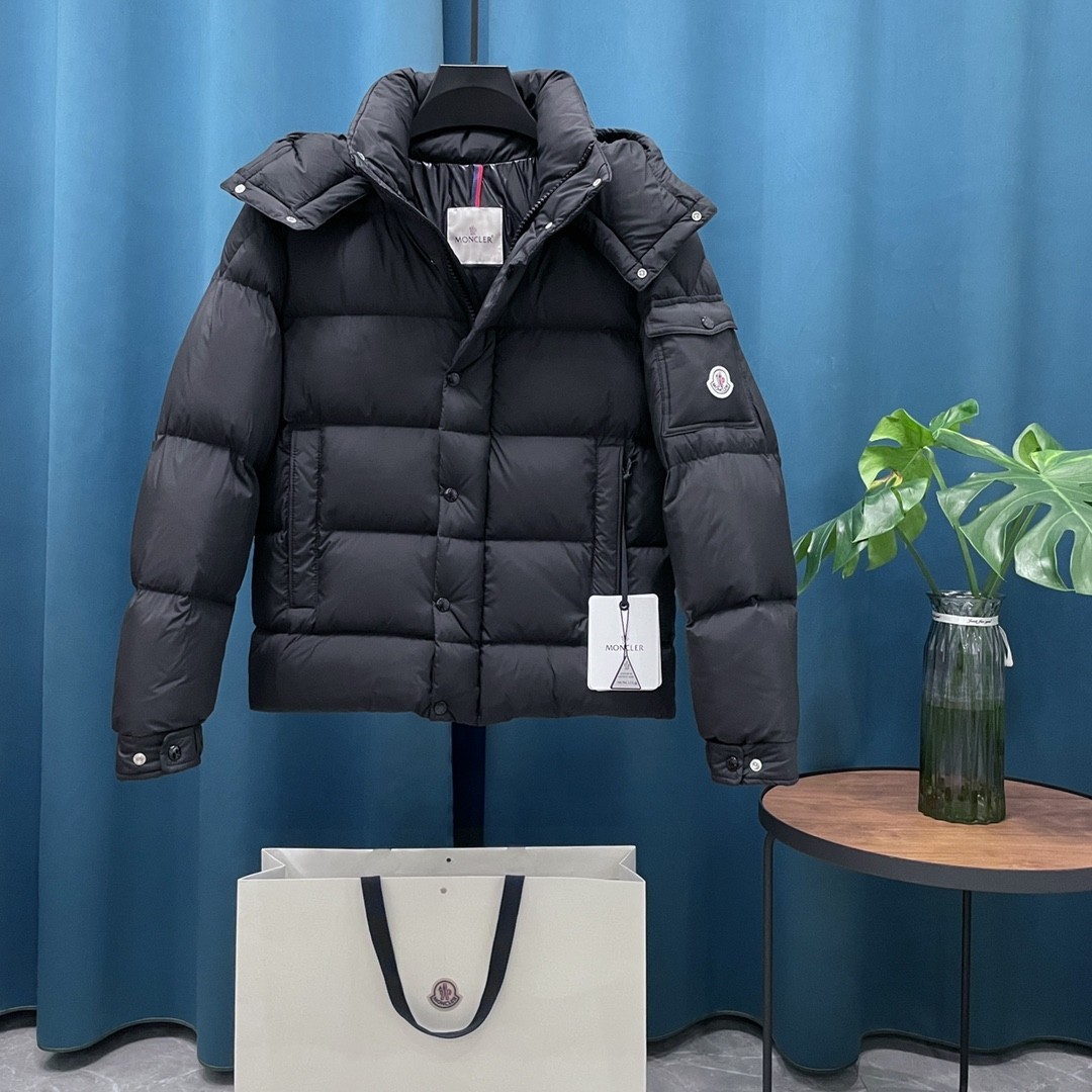 【MONCLER 公式旗艦店】モンクレール ダウンジャケット ご好評に付き再入荷！