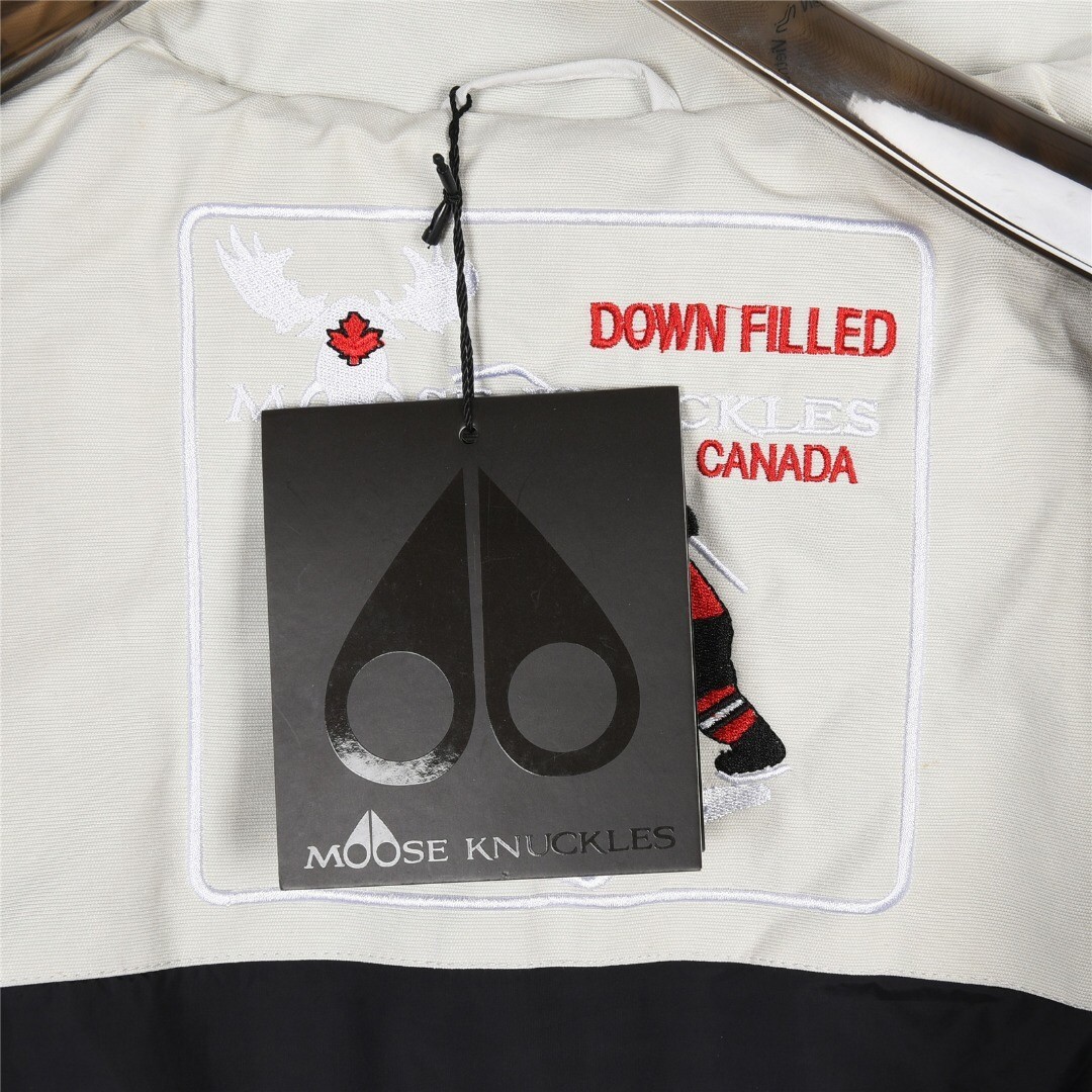 【MOOSE KNUCKLES 公式旗艦店】ダウンベスト ご好評に付き再入荷！