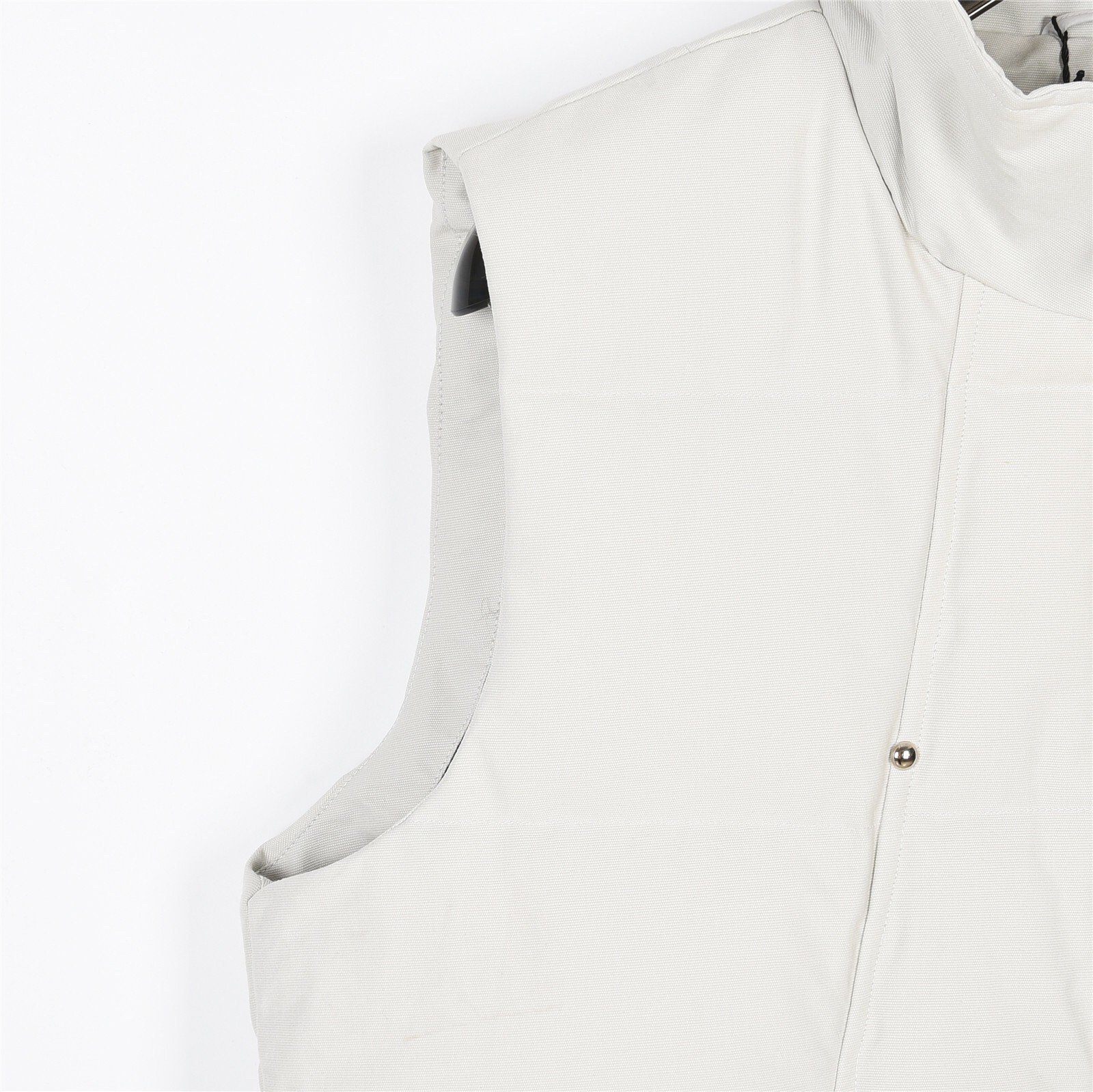 【MOOSE KNUCKLES 公式旗艦店】ダウンベスト ご好評に付き再入荷！