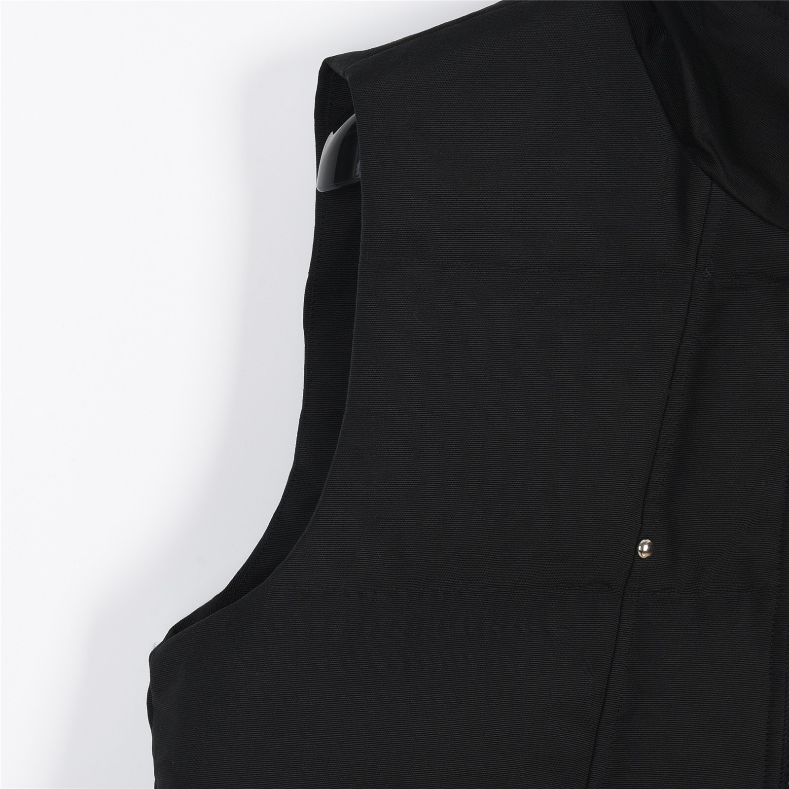 【MOOSE KNUCKLES 公式旗艦店】ダウンベスト ご好評に付き再入荷！