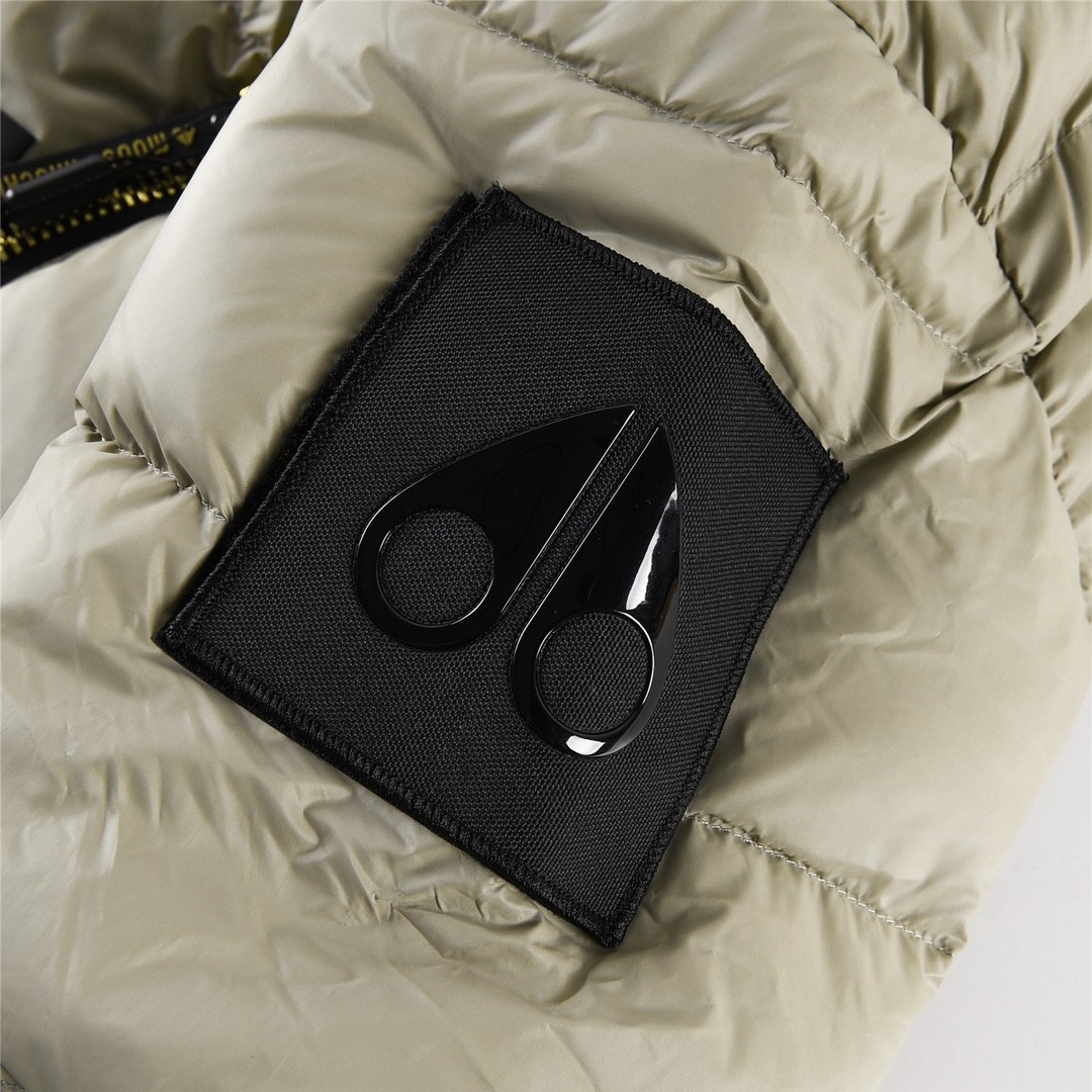 【MOOSE KNUCKLES 公式旗艦店】ダウンジャケット ご好評に付き再入荷！