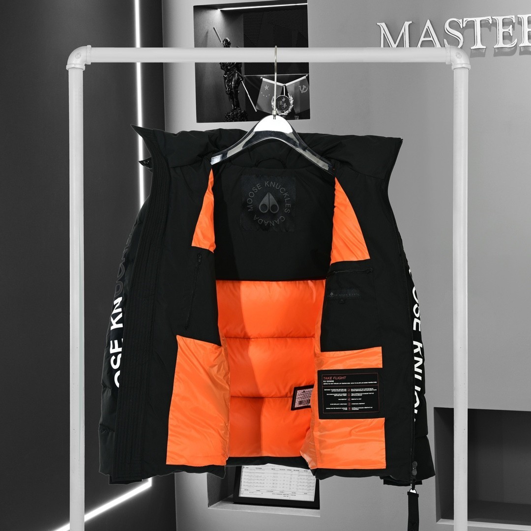 【MOOSE KNUCKLES 公式旗艦店】ダウンジャケット ご好評に付き再入荷！