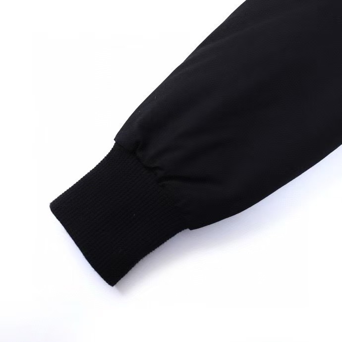 【MOOSE KNUCKLES 公式旗艦店】メンズ ダウンジャケット ご好評に付き再入荷！