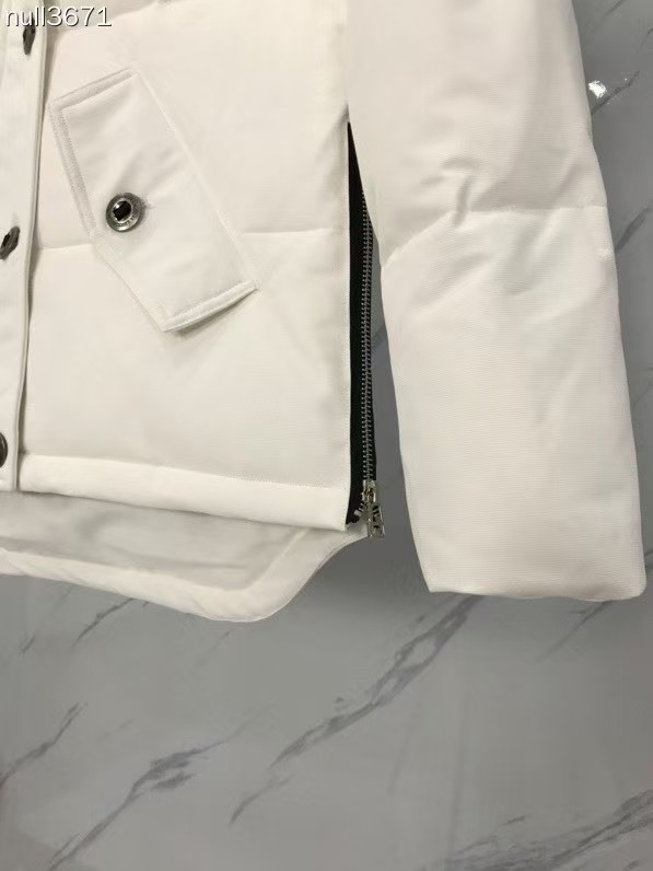 【MOOSE KNUCKLES 公式旗艦店】ダウンジャケット05 ご好評に付き再入荷！