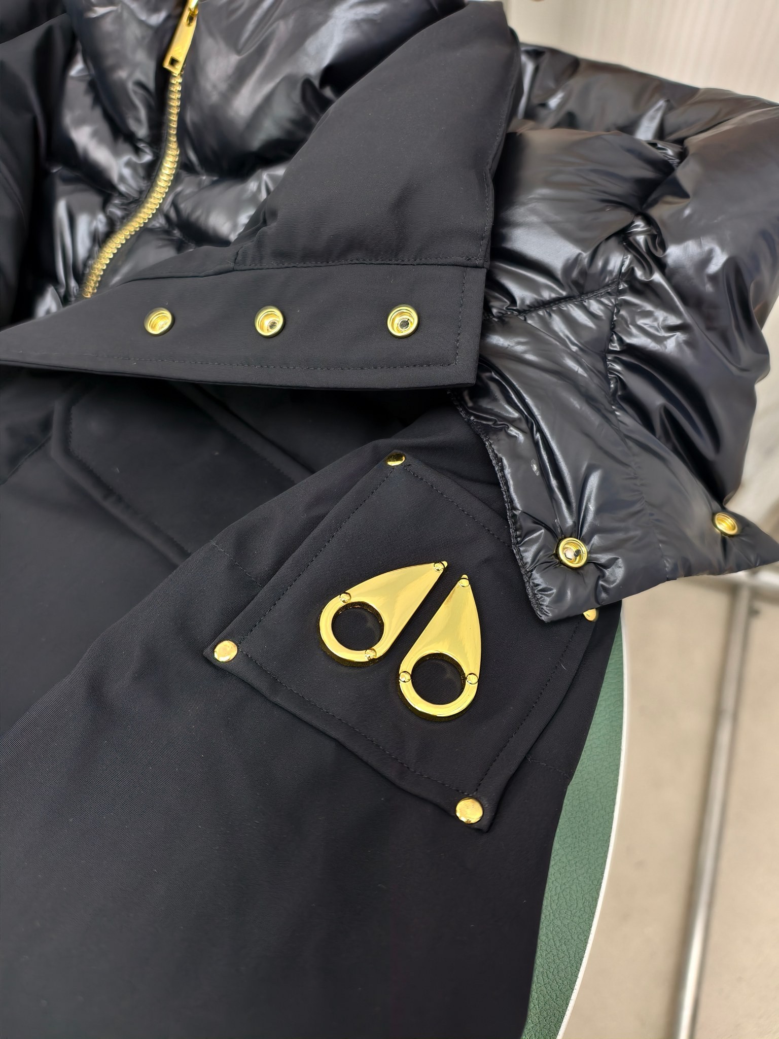 【MOOSE KNUCKLES 公式旗艦店】ダウンジャケット 男女兼用 ご好評に付き再入荷！