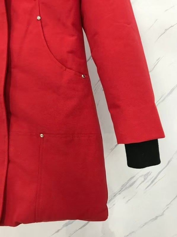 【MOOSE KNUCKLES 公式旗艦店】レディース ロングダウンジャケット ご好評に付き再入荷！