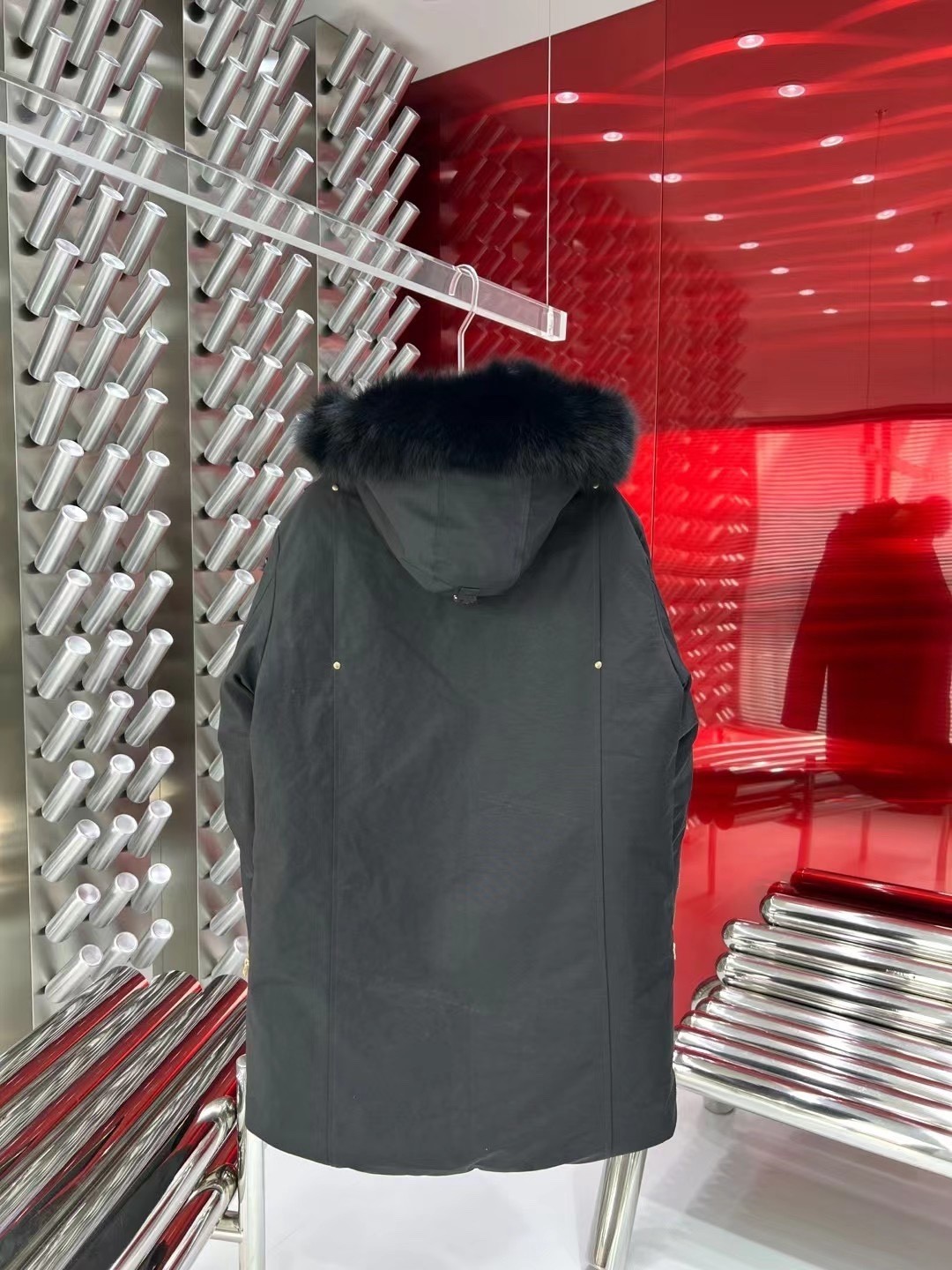 【MOOSE KNUCKLES 公式旗艦店】ダウンジャケット ご好評に付き再入荷！