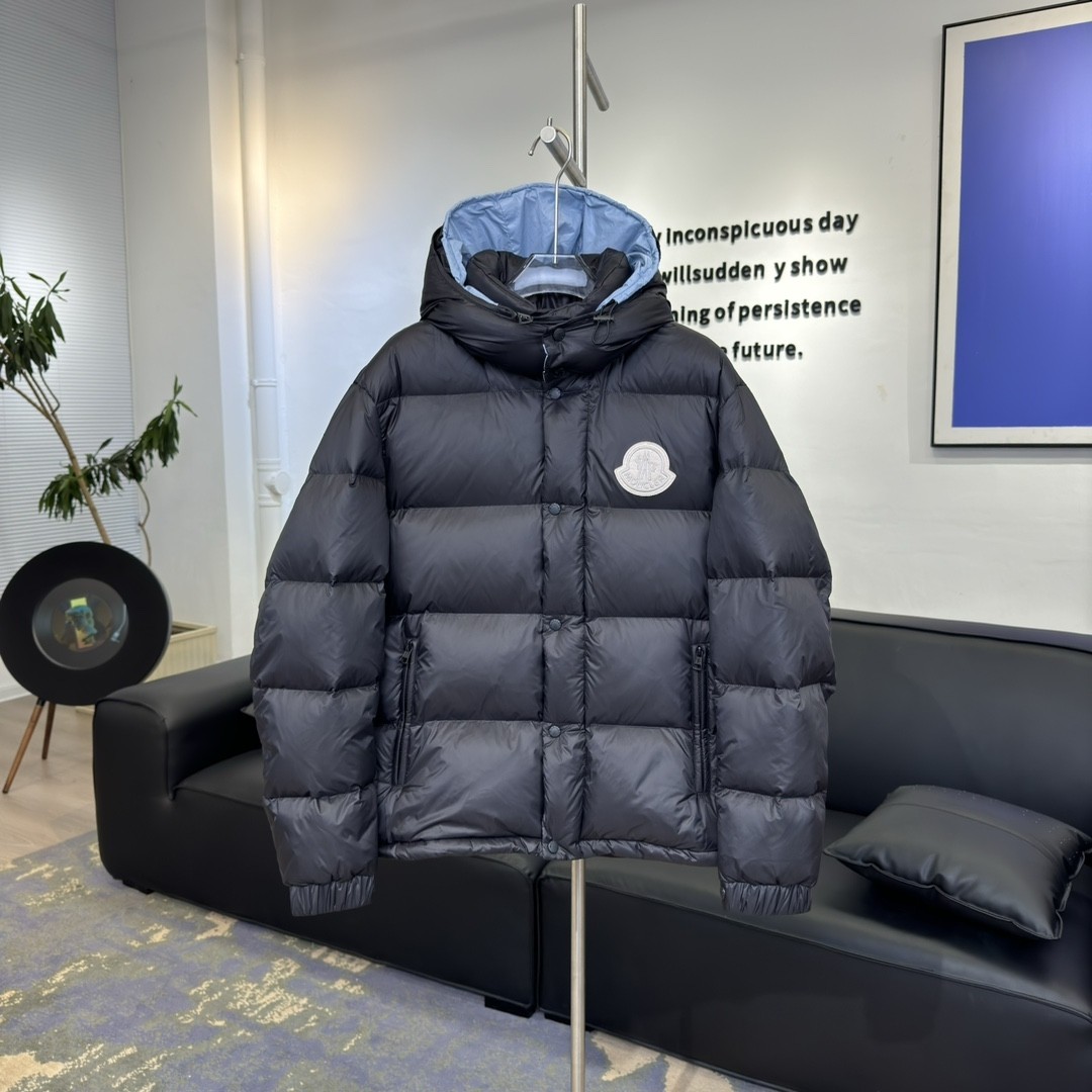 【MONCLER公式 旗艦店】モンクレール ダウンジャケット、ご好評に付き再入荷！