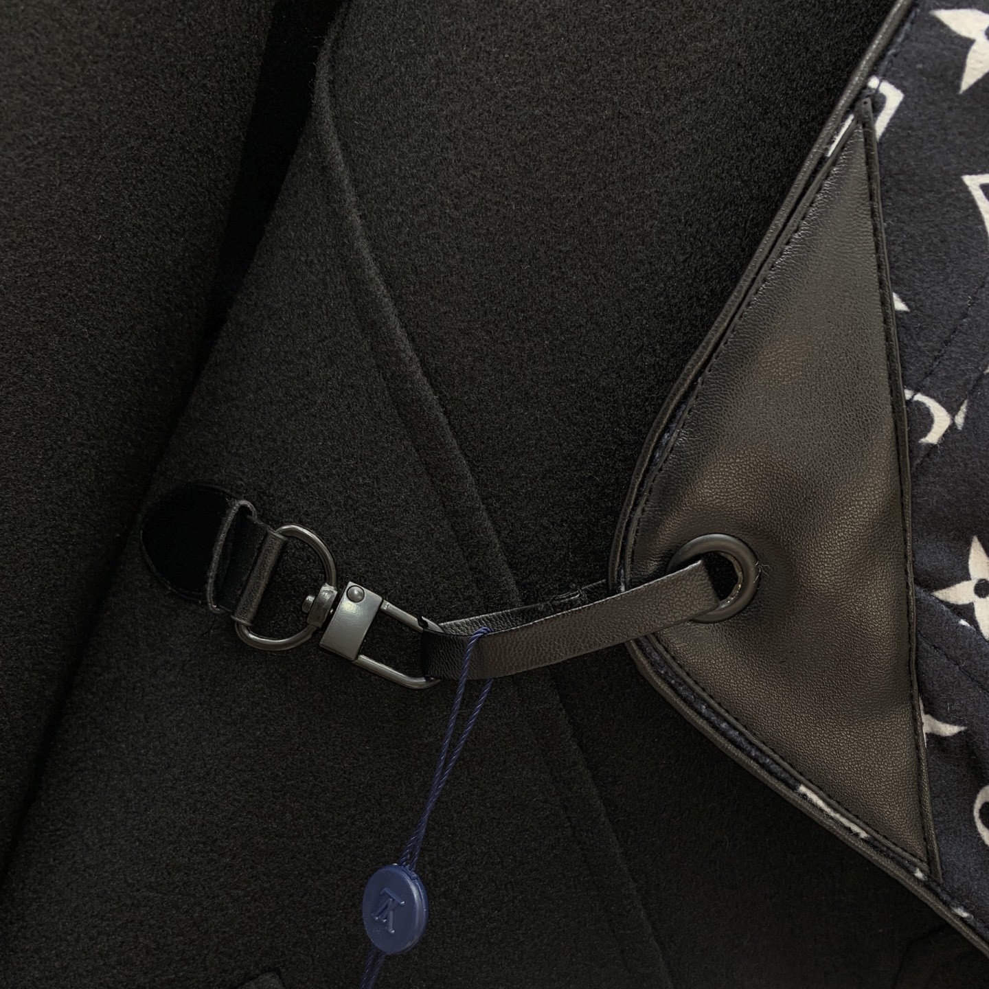 【LOUIS VUITTON旗艦店】ルイヴィトン ロングコート ご好評に付き再入荷！