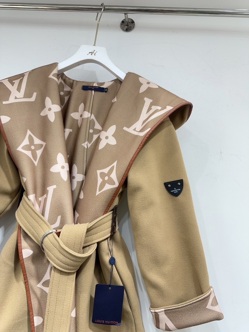 【LOUIS VUITTON旗艦店】ルイヴィトン オーバーコート ご好評に付き再入荷！