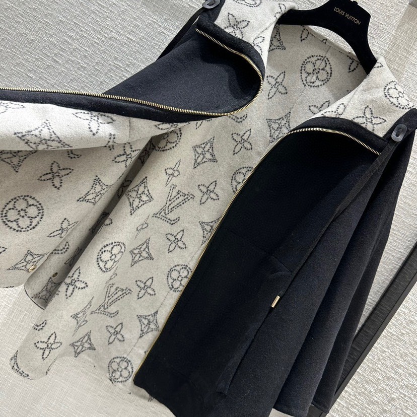 【LOUIS VUITTON旗艦店】ルイヴィトン オーバーコート ご好評に付き再入荷！