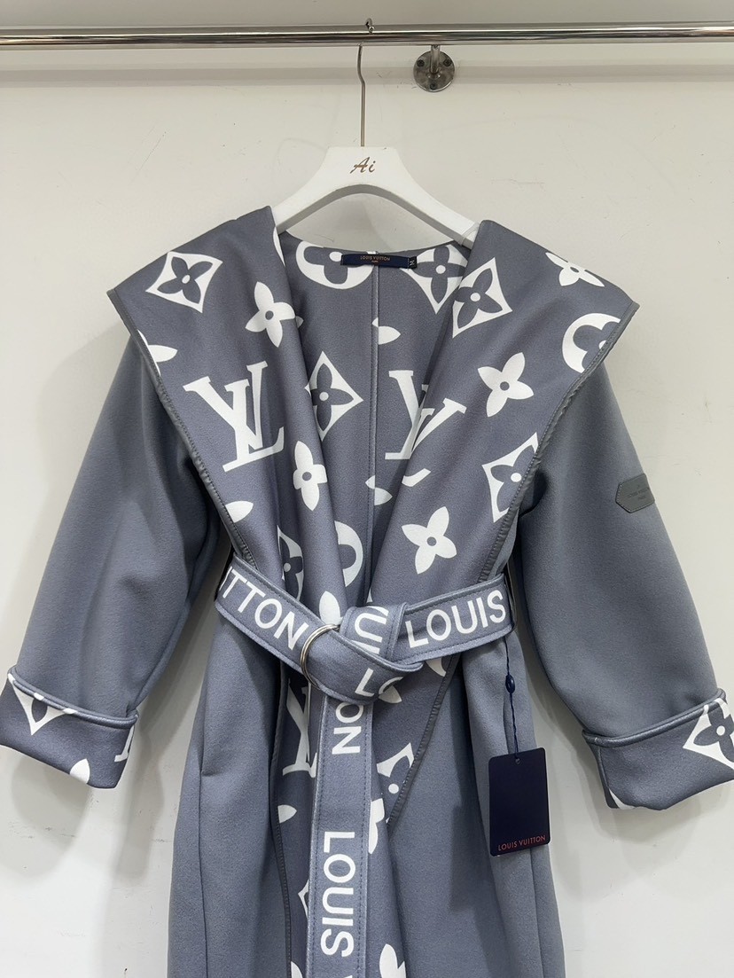 【LOUIS VUITTON旗艦店】ルイヴィトン オーバーコート ご好評に付き再入荷！