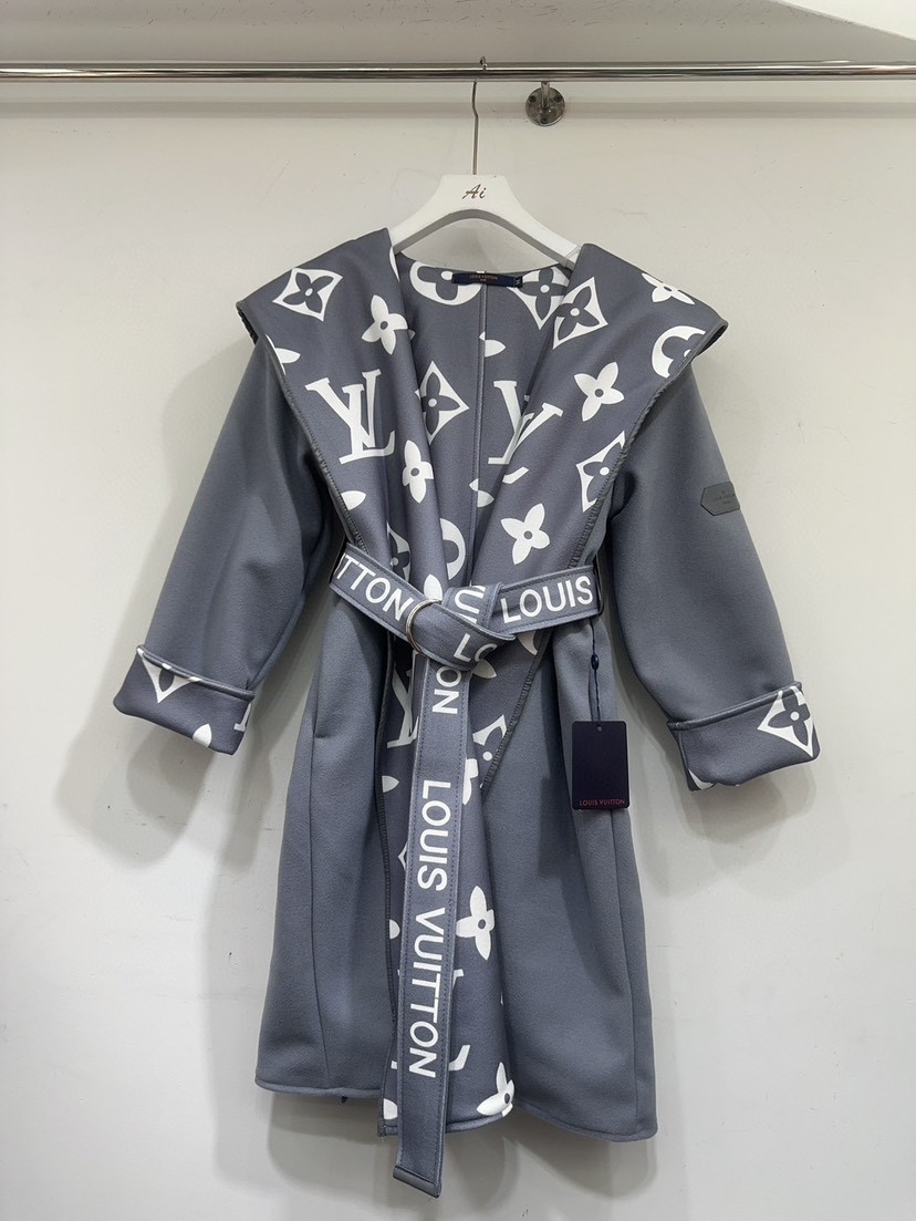 【LOUIS VUITTON旗艦店】ルイヴィトン オーバーコート ご好評に付き再入荷！