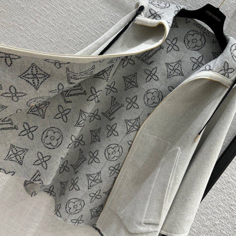 【LOUIS VUITTON旗艦店】ルイヴィトン オーバーコート ご好評に付き再入荷！