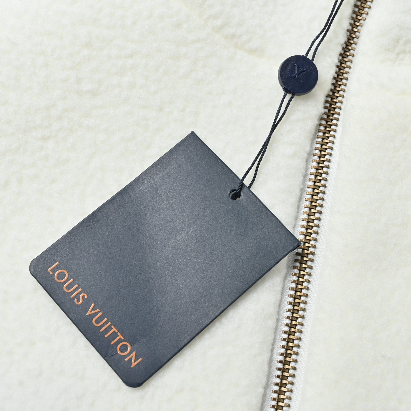 【LOUIS VUITTON公式旗艦店】ルイヴィトン ウールコート ご好評に付き再入荷！