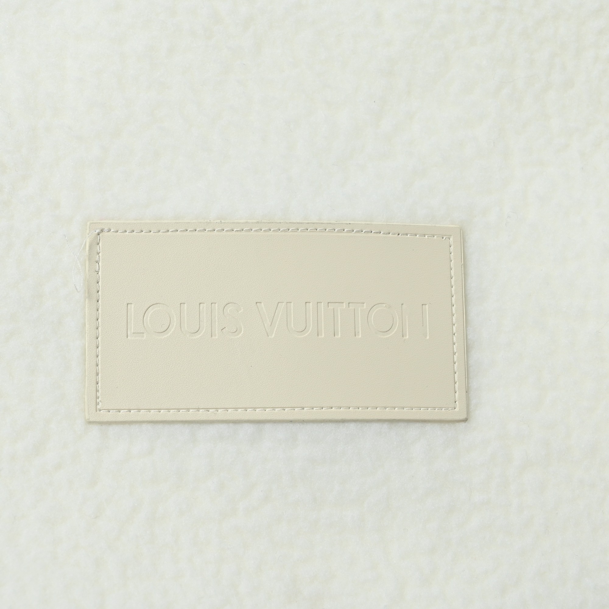 【LOUIS VUITTON公式旗艦店】ルイヴィトン ウールコート ご好評に付き再入荷！