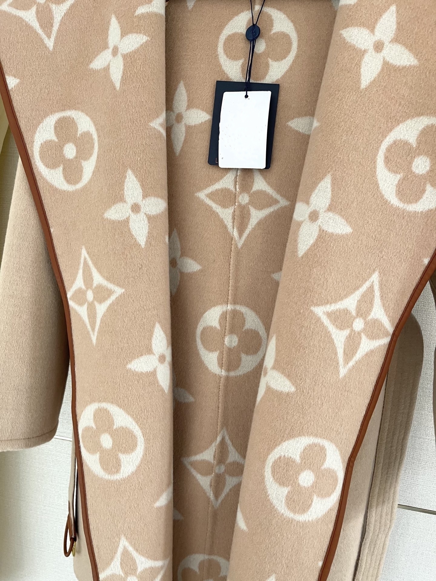 【LOUIS VUITTON旗艦店】ルイヴィトン オーバーコート ご好評に付き再入荷！