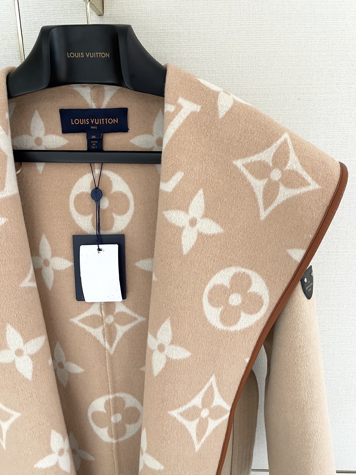 【LOUIS VUITTON旗艦店】ルイヴィトン オーバーコート ご好評に付き再入荷！