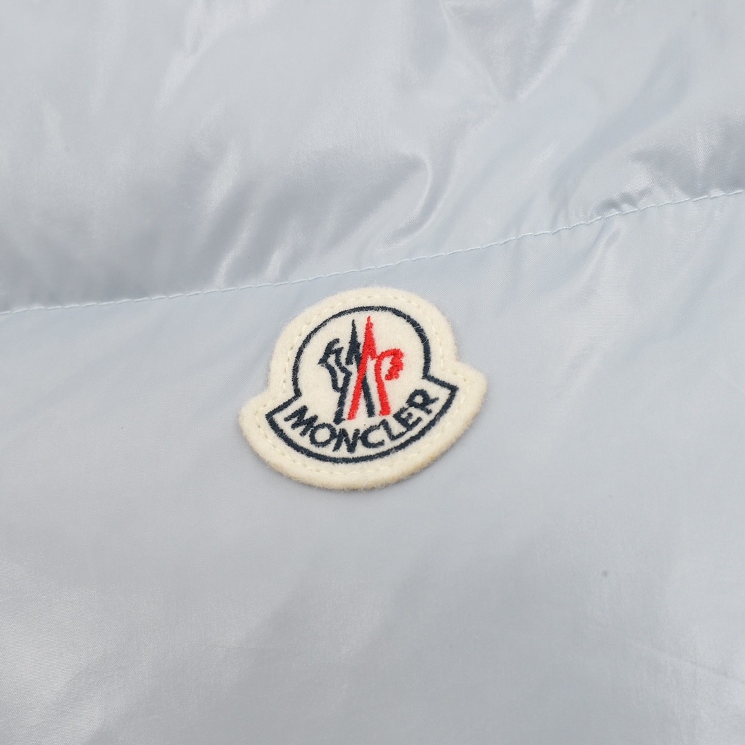 【MONCLER公式 旗艦店】モンクレール ダウンジャケット、ご好評に付き再入荷！