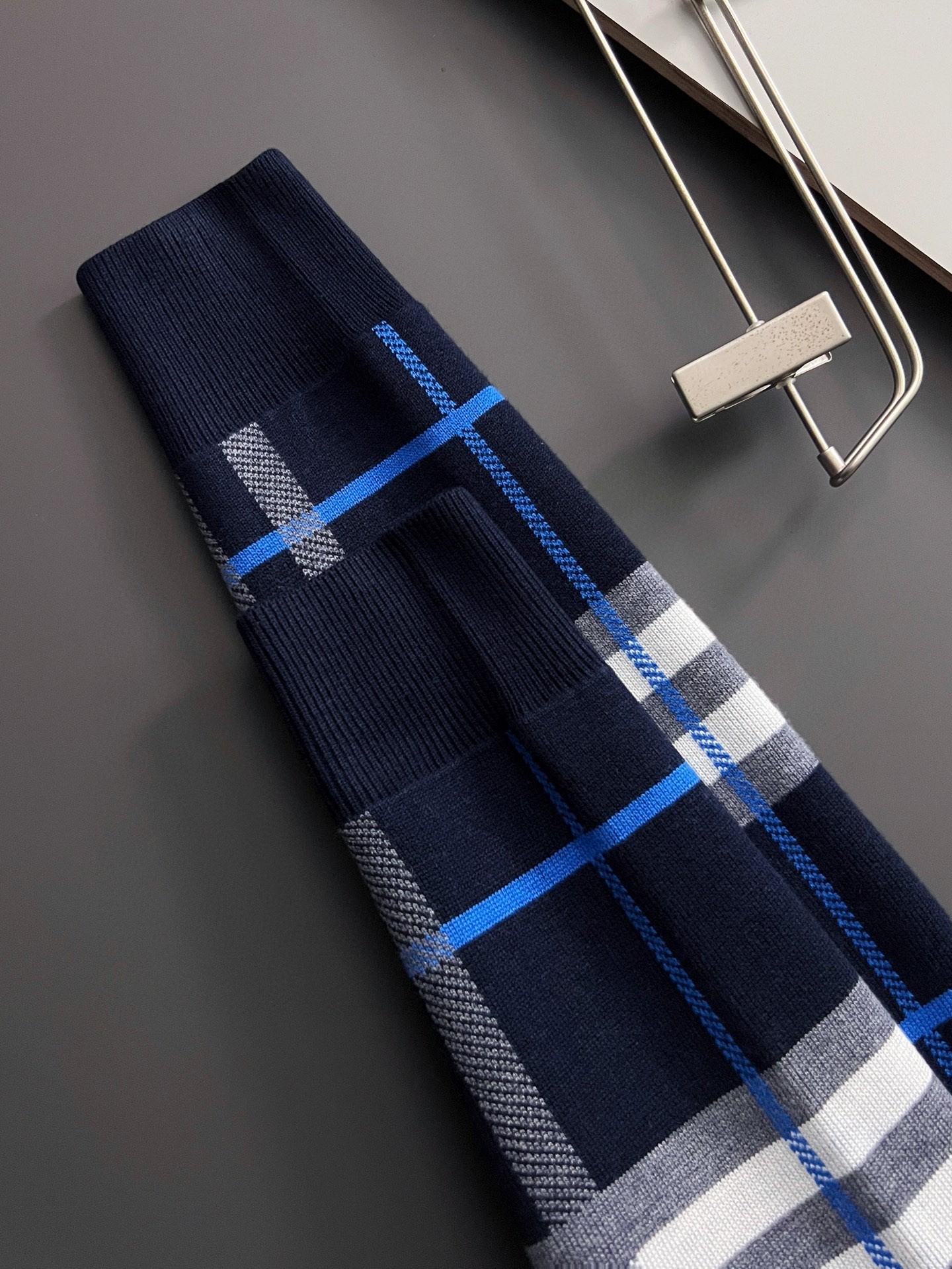 【BURBERRY旗艦店】バーバリー セーター ご好評に付き再入荷！