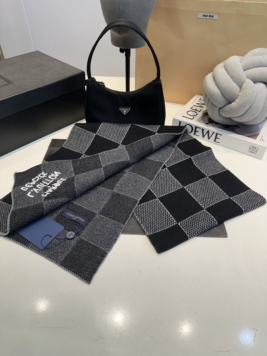 【LOUIS VUITTON旗艦店】ルイヴィトン ハット スカーフ 限定発売 送料無料