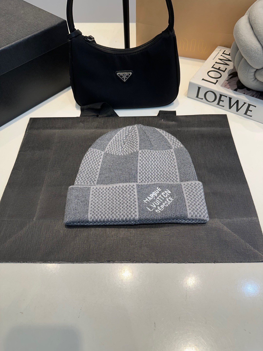 【LOUIS VUITTON旗艦店】ルイヴィトン ハット スカーフ 限定発売 送料無料