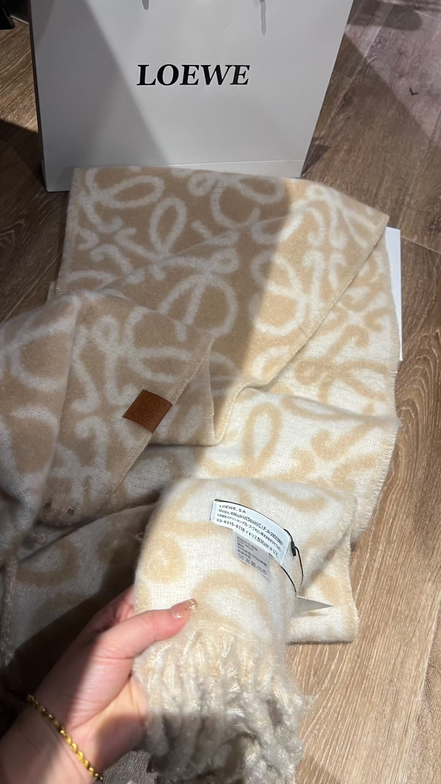 【LOEWE公式旗艦店】ロエベ スカーフ 限定発売 送料無料