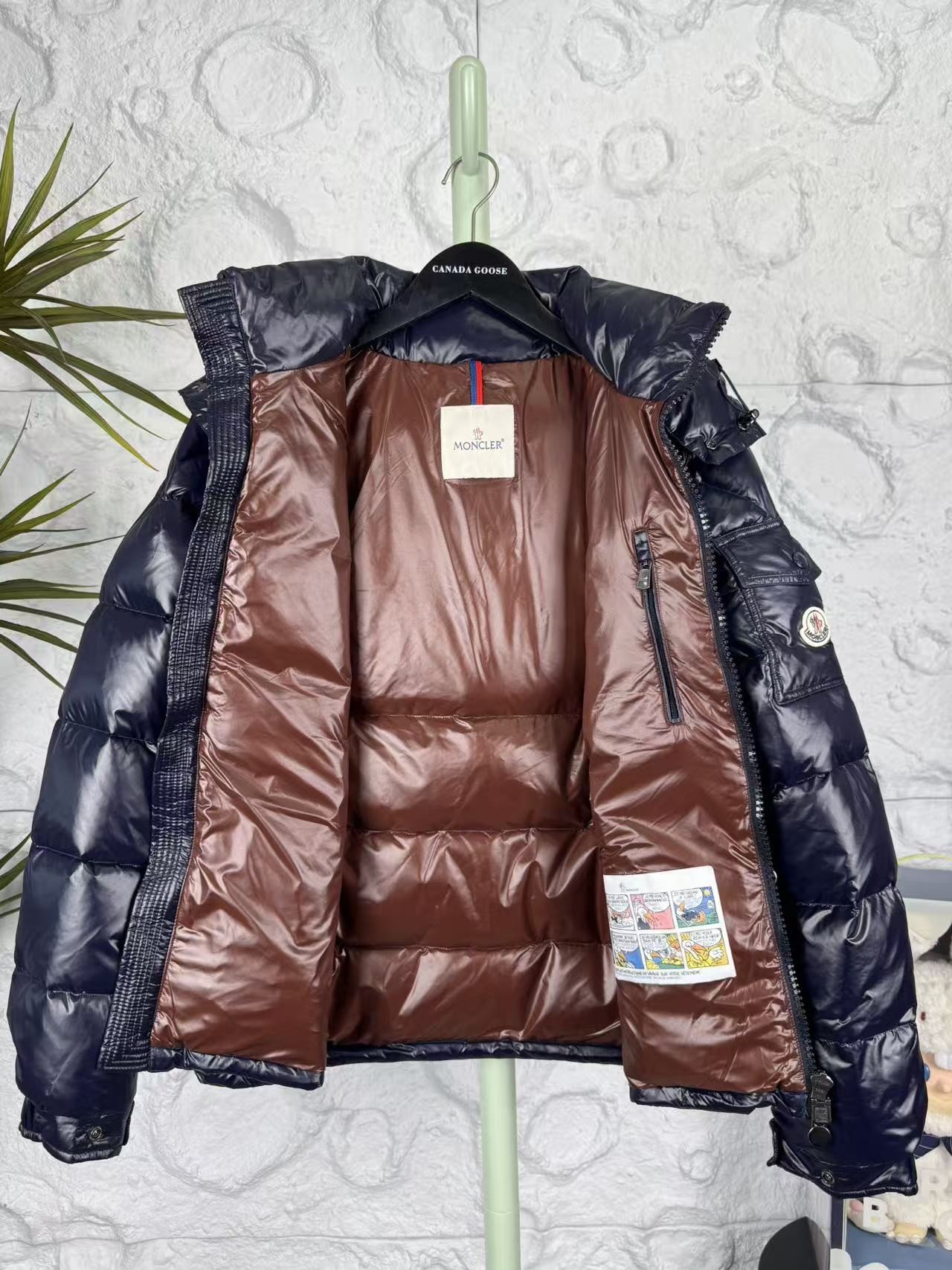 【Moncler全国送料無料】【即日出荷】新作数量限定予行販売モンクレールダウンジャケット