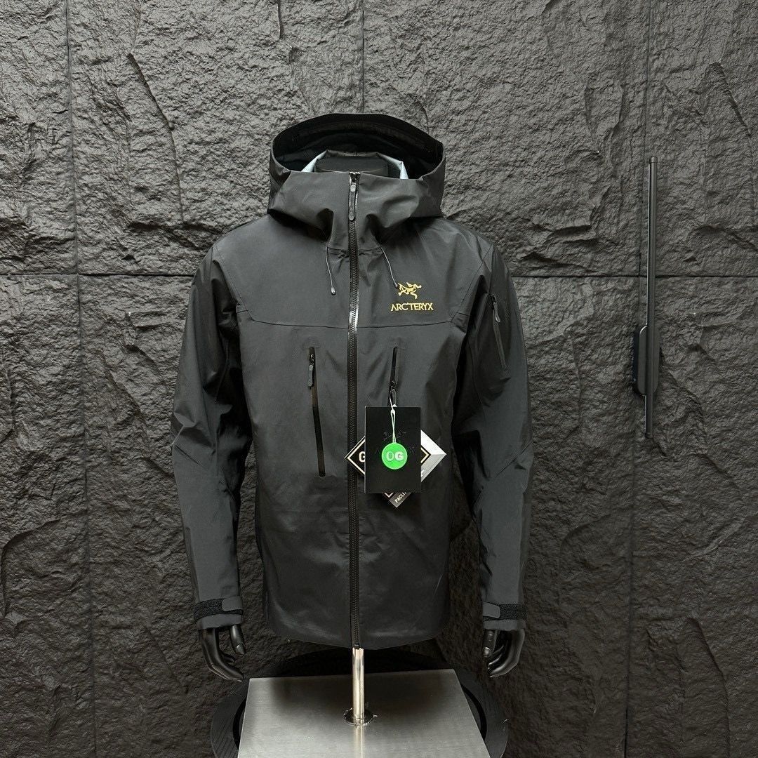 【ARC'TERYX旗艦店】トレッキングジャケット ご好評に付き再入荷！