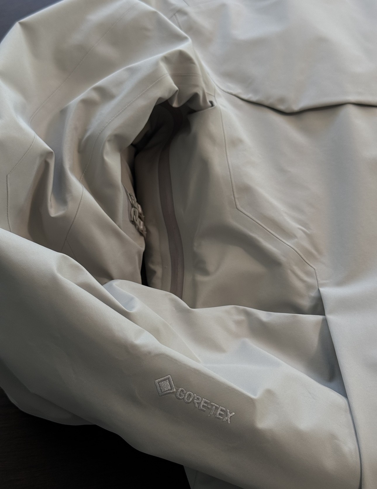 【ARC'TERYX旗艦店】ダウンジャケット 男女兼用 ご好評に付き再入荷！