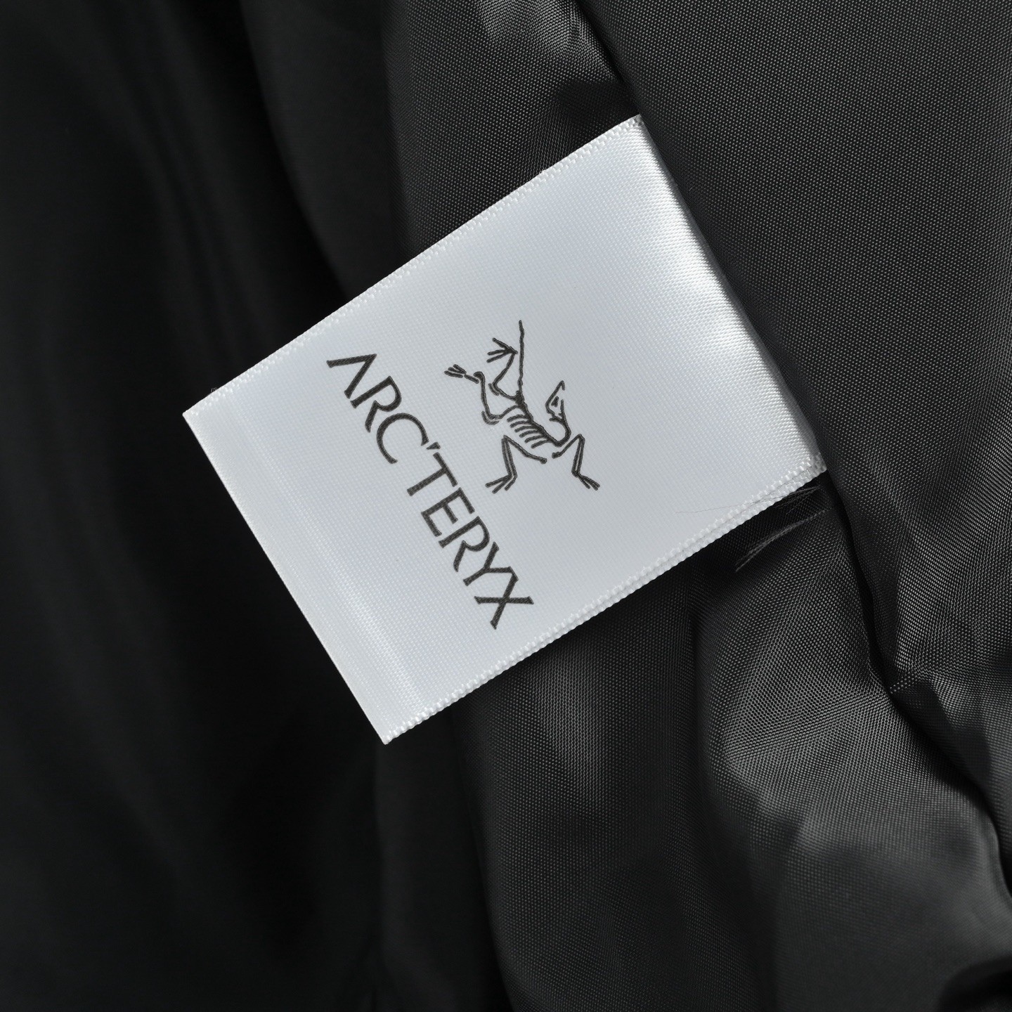 【ARC'TERYX旗艦店】ダウンジャケット ご好評に付き再入荷！