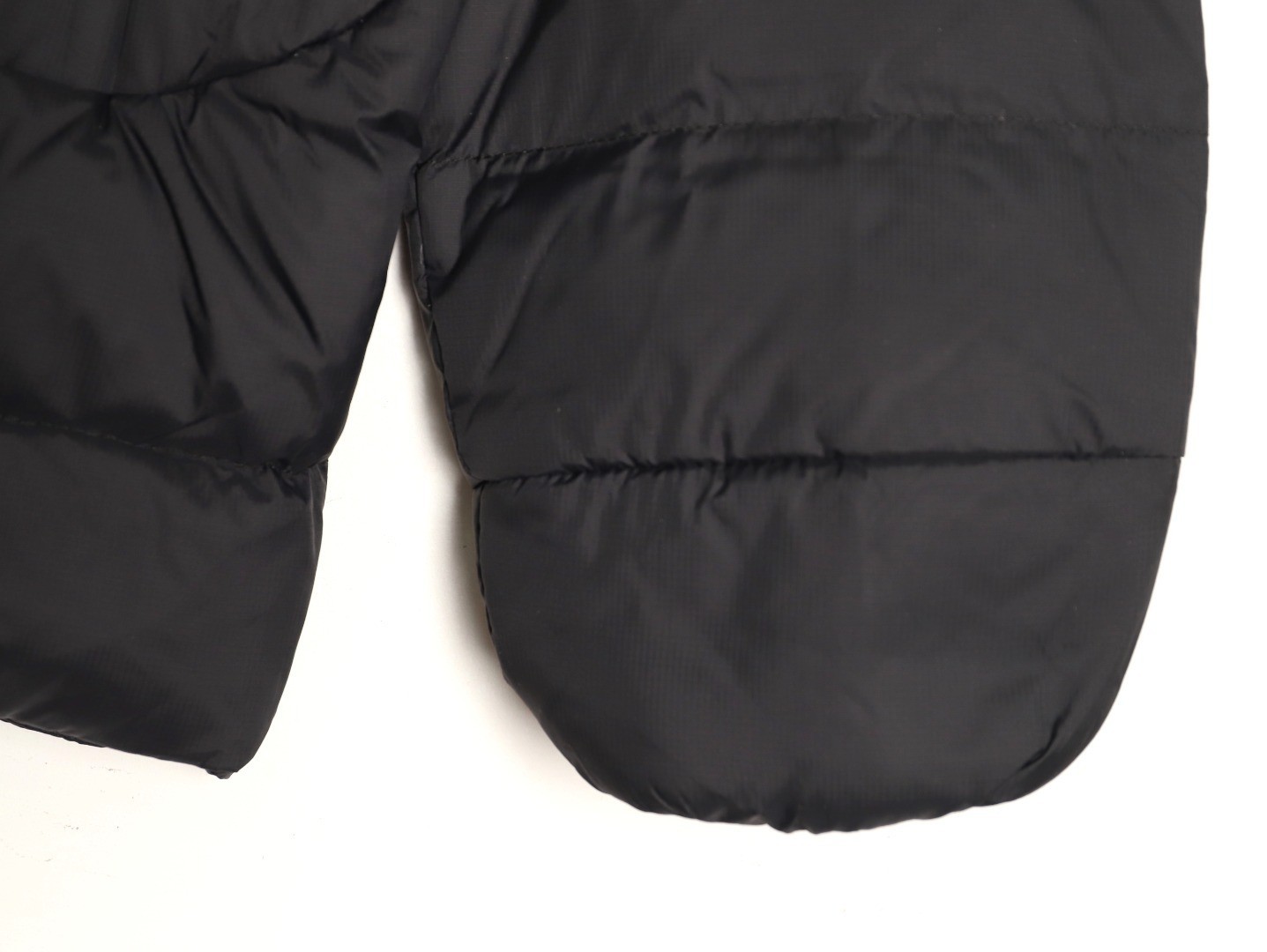 【ARC'TERYX旗艦店】THORIUM Hoody ダウンジャケット ご好評に付き再入荷！