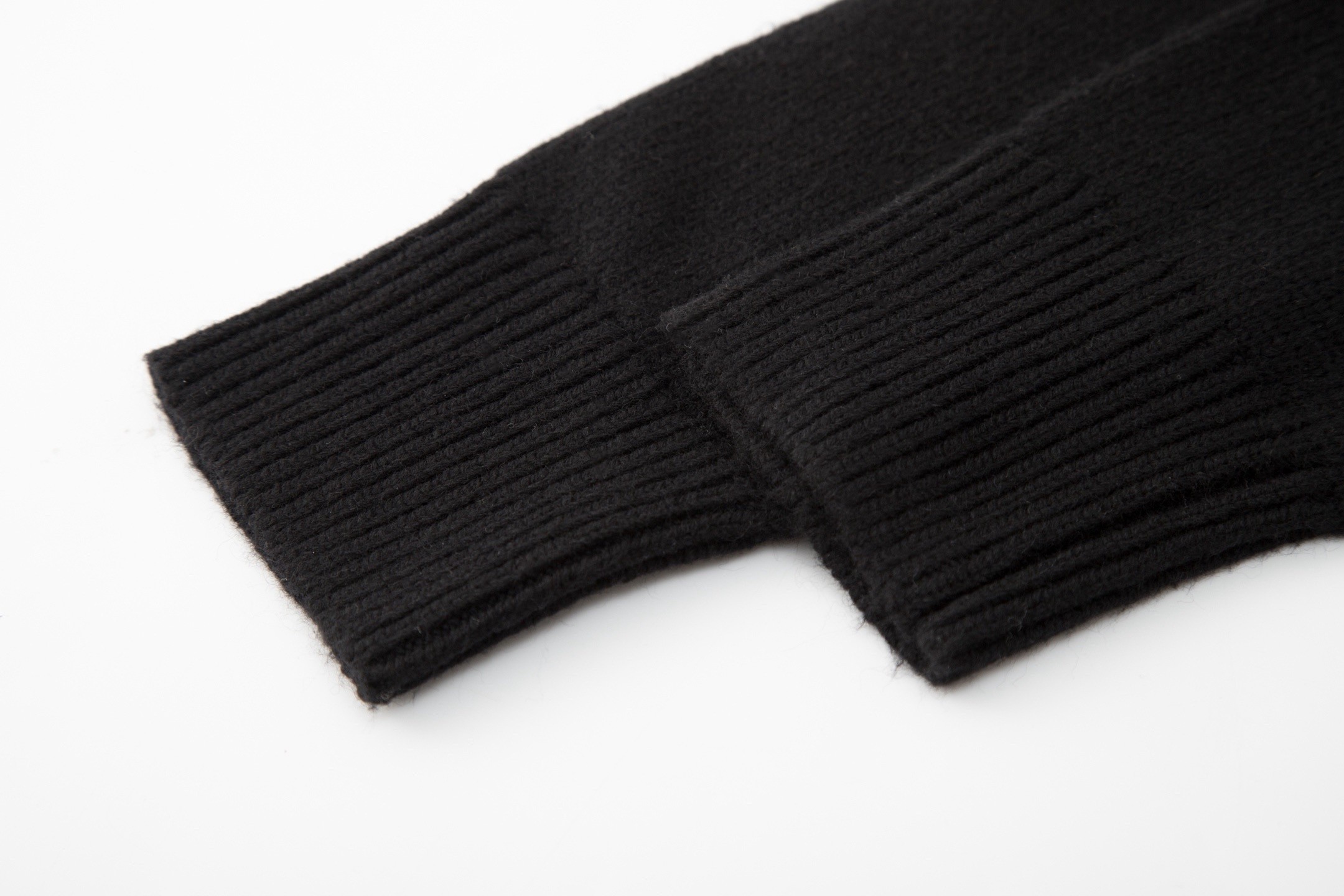 【BURBERRY旗艦店】バーバリー セーター 男女兼用 ご好評に付き再入荷！