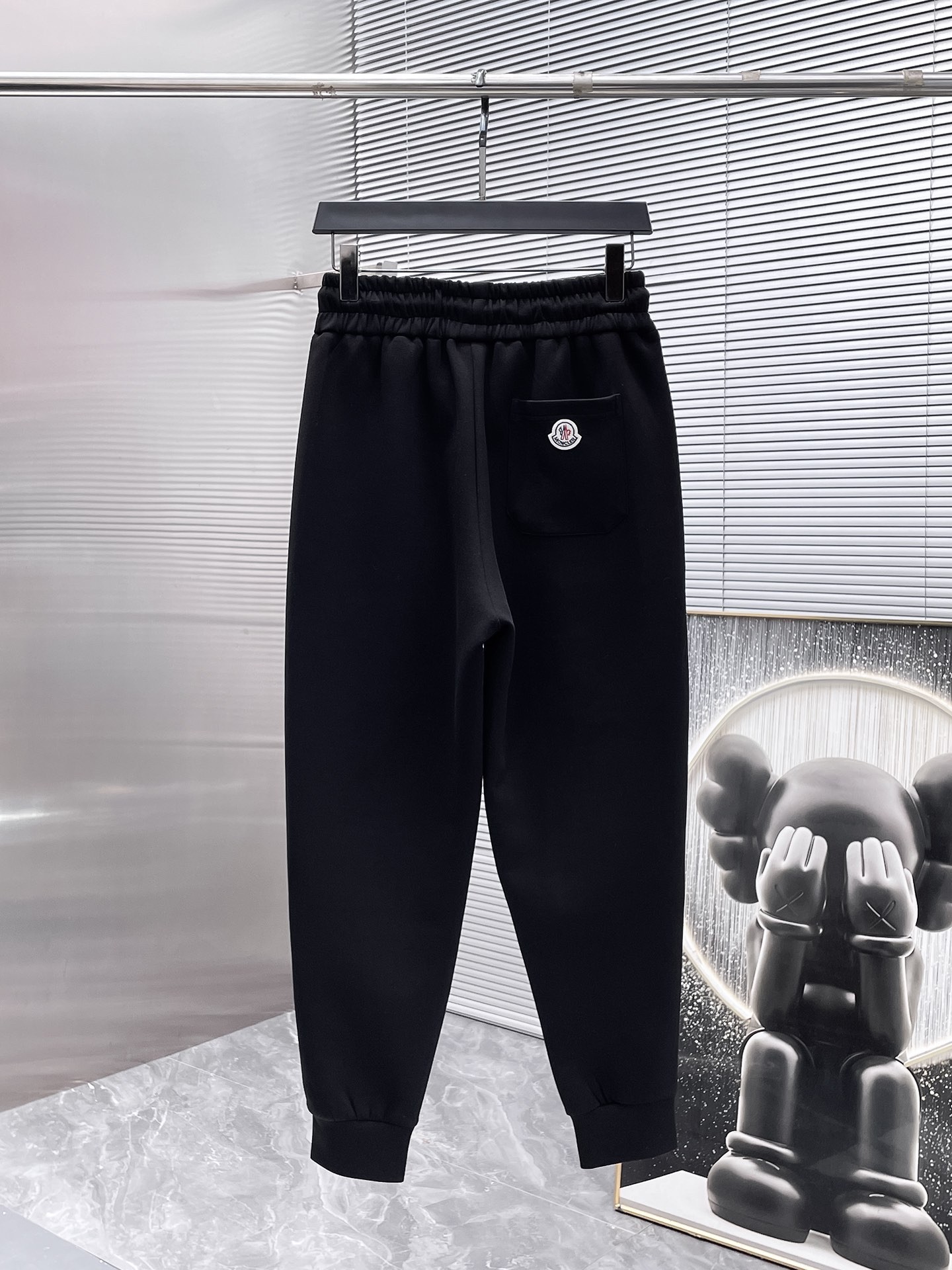 【MONCLER公式旗艦店】モンクレール 上下セット セットアップ ご好評に付き再入荷！