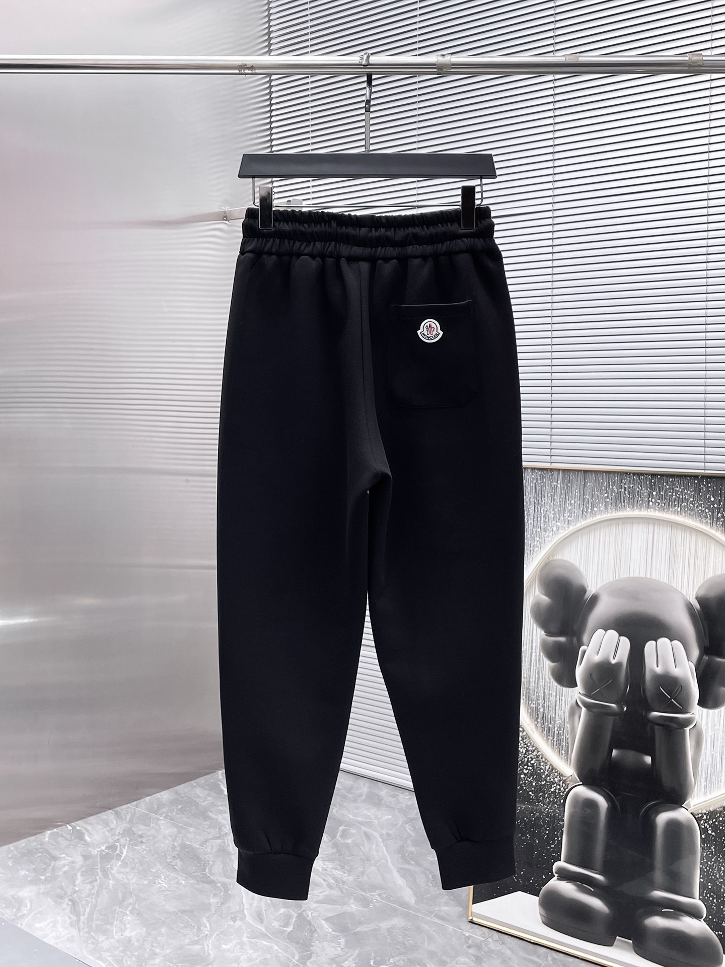 【MONCLER公式旗艦店】モンクレール 上下セット セットアップ ご好評に付き再入荷！